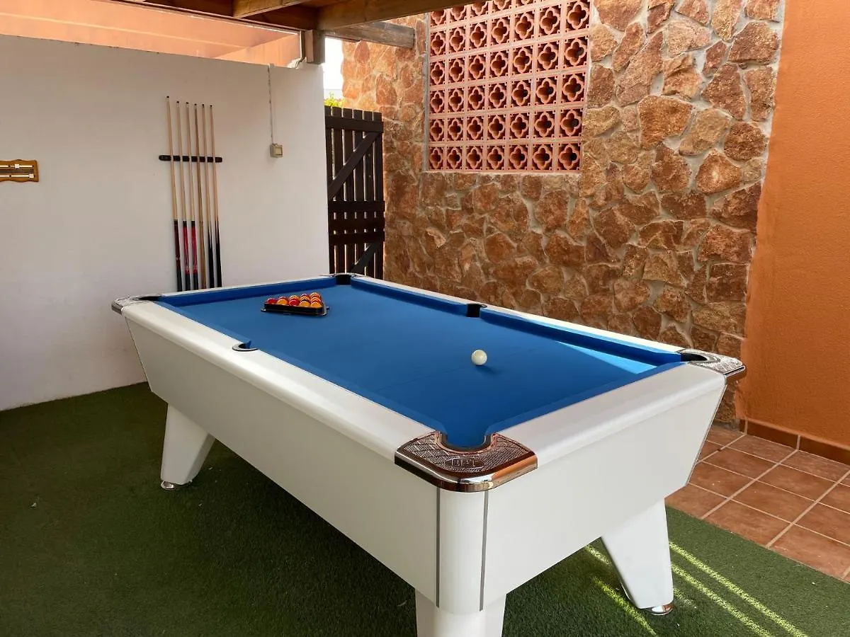 Casa Piedra, Luxury Family Front Line Golf, Hot Tub,Pool Table, 8 Pers, Caleta De Fuste Villa