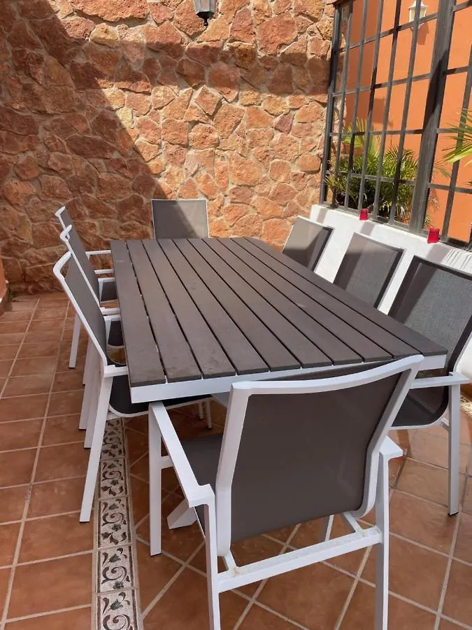 Casa Piedra, Luxury Family Front Line Golf, Hot Tub,Pool Table, 8 Pers, Caleta De Fuste Villa