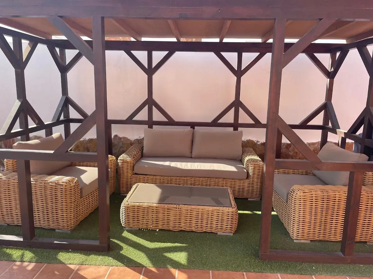 Casa Piedra, Luxury Family Front Line Golf, Hot Tub,Pool Table, 8 Pers, Caleta De Fuste Villa