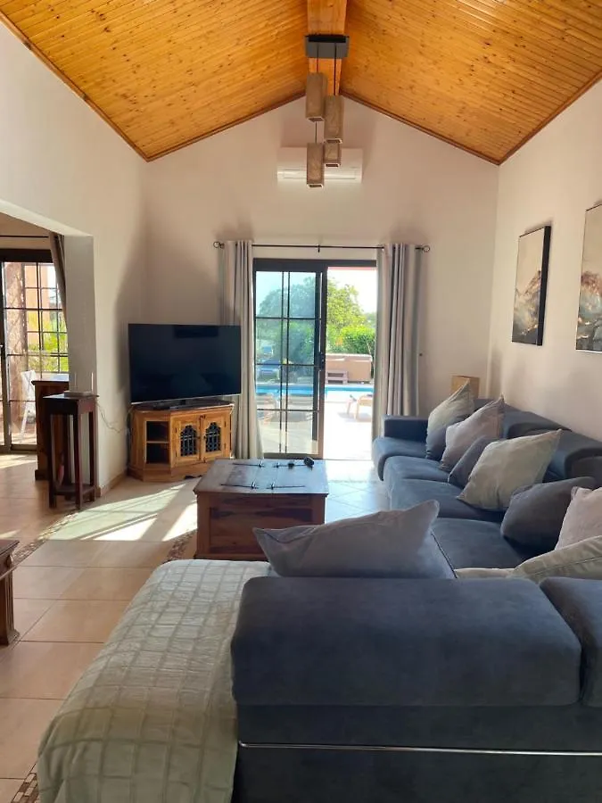 Casa Piedra, Luxury Family Front Line Golf, Hot Tub,Pool Table, 8 Pers, Caleta De Fuste Villa
